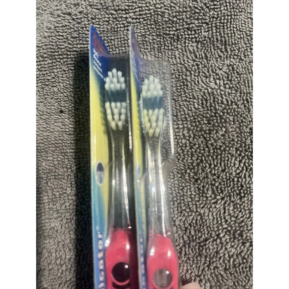 VTG Oral-B Indicator Soft Bristle Toothbrush Blue & Clear from 2002 NOS, Dentist